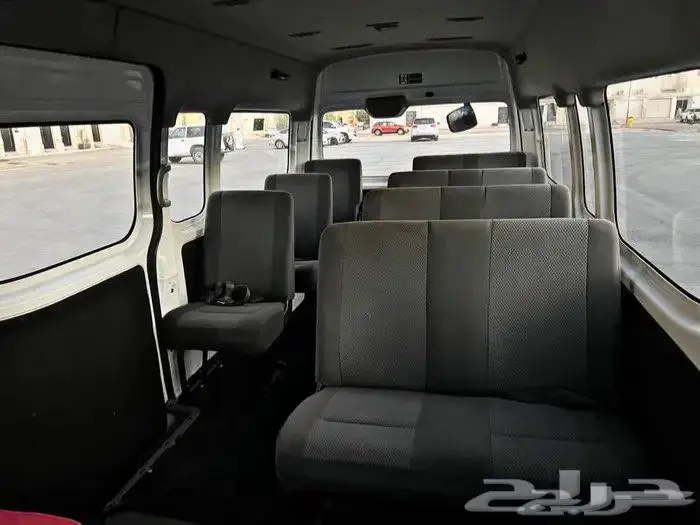 باص نيسان اورفان ركاب نظيف جدا ديزل عداد 164 7