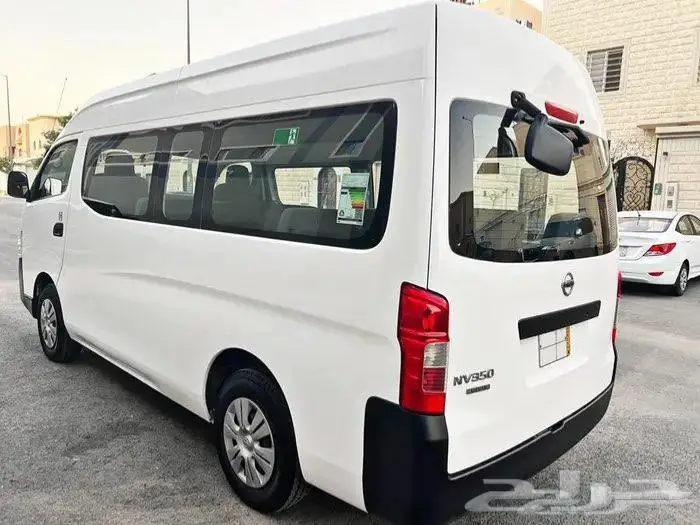باص نيسان اورفان ركاب نظيف جدا ديزل عداد 164 5