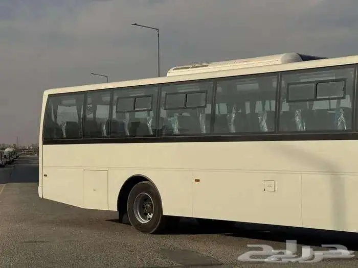 باص اشوك ليلاند 64راكب 2026 6