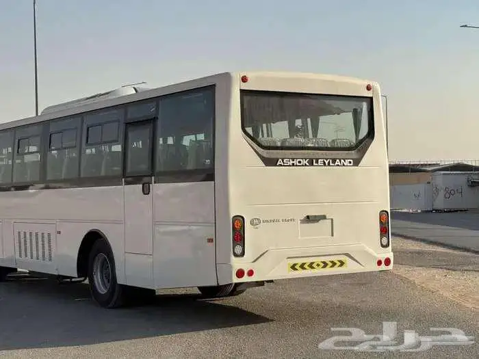 باص اشوك ليلاند 64راكب 2026 7