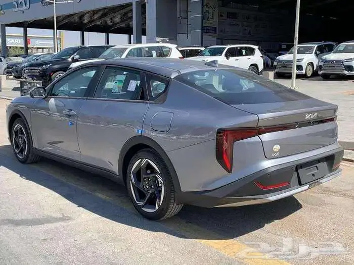 كيا K4 GLS نص فل 2026 4