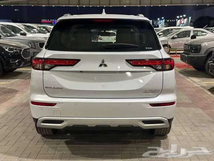 ميتسوبيشي أوتلاندر - نص فل 2025 - تمويل جميع البنوك والشركات 3