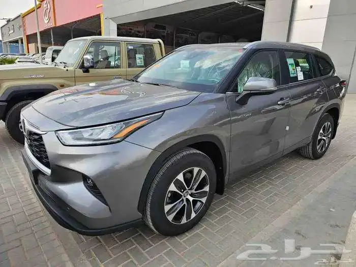 تويوتا هايلاندر GLE نص فل دبل 2025 عروض الأقساط 1