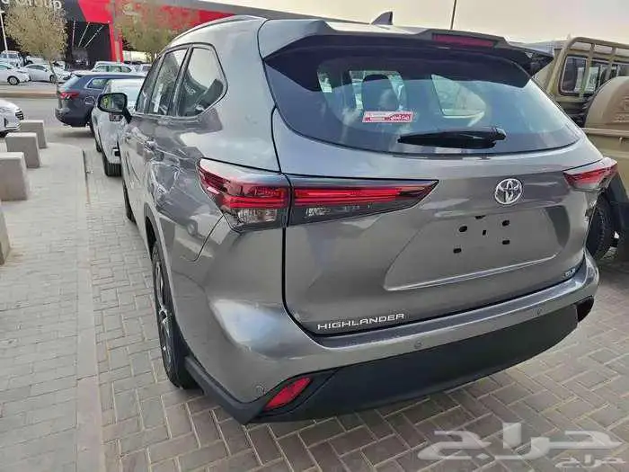 تويوتا هايلاندر GLE نص فل دبل 2025 عروض الأقساط 2