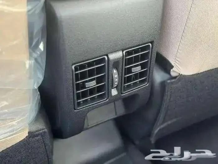 تويوتا يارس 2026 فئات استندر وفل كامل ( كاش - لقساط ) 7