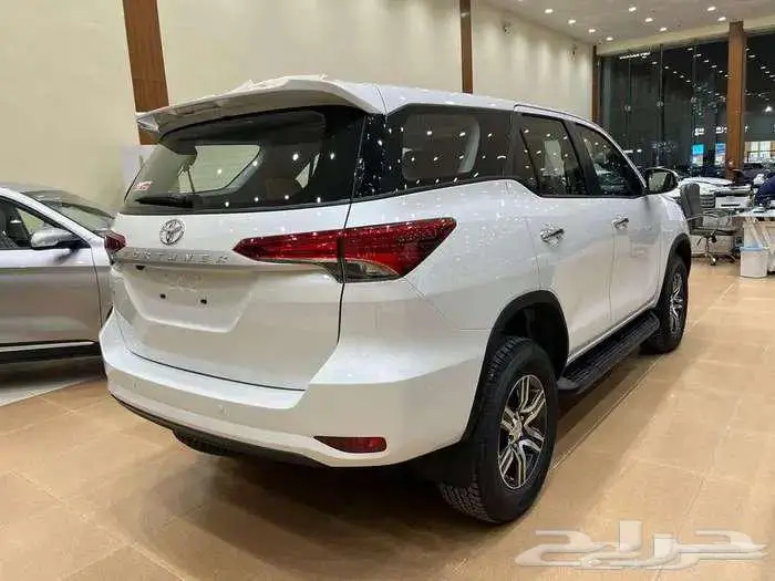 تويوتا فورتشنر GX2 بنزين V4 بدون دبل 5