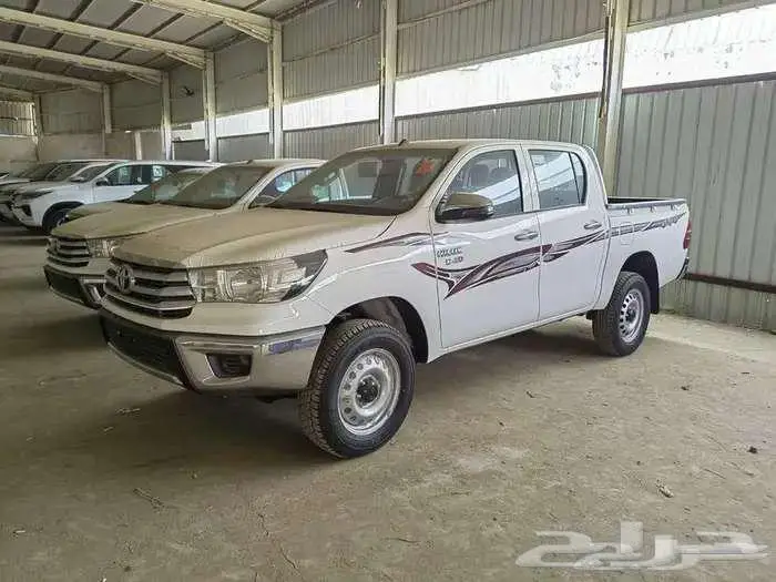 تويوتا هايلوكس GL2 ديزل سلق 2025 كاش و اقساط اقل هامش ربح 0