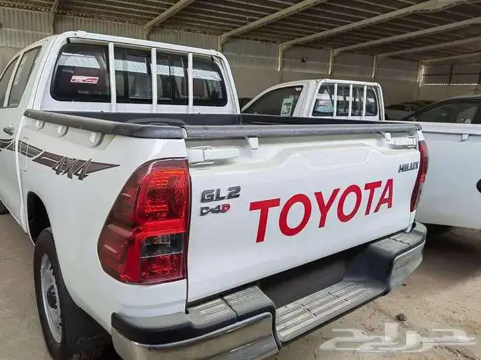 تويوتا هايلوكس GL2 ديزل سلق 2025 كاش و اقساط اقل هامش ربح 3
