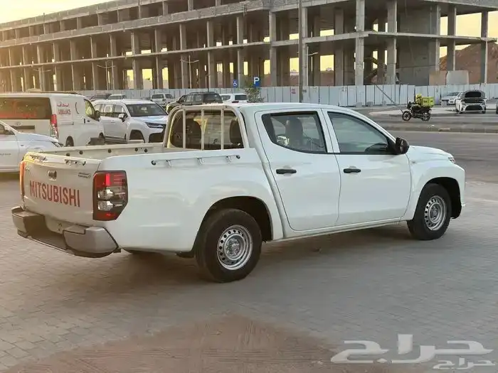 ميتسوبيشي L200 غمارتين ديزل 2023 7