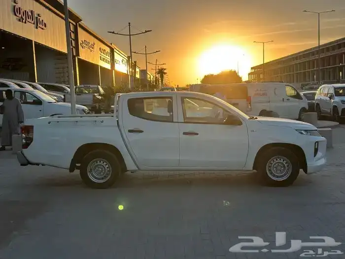 ميتسوبيشي L200 غمارتين ديزل 2023 8