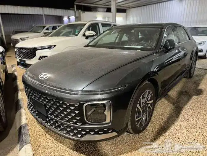 ازيرا 2025 كلاسيك و اكسلوسيف و بريميوم و كالجرافي كاش واقساط 2