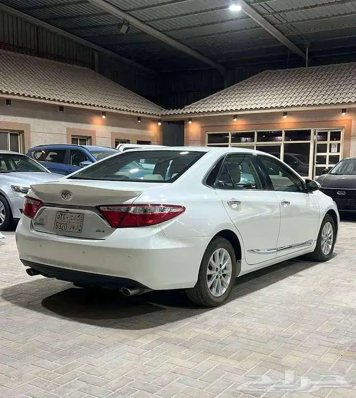 كامري 2016 GIX ممشى 129 الف فقط 4