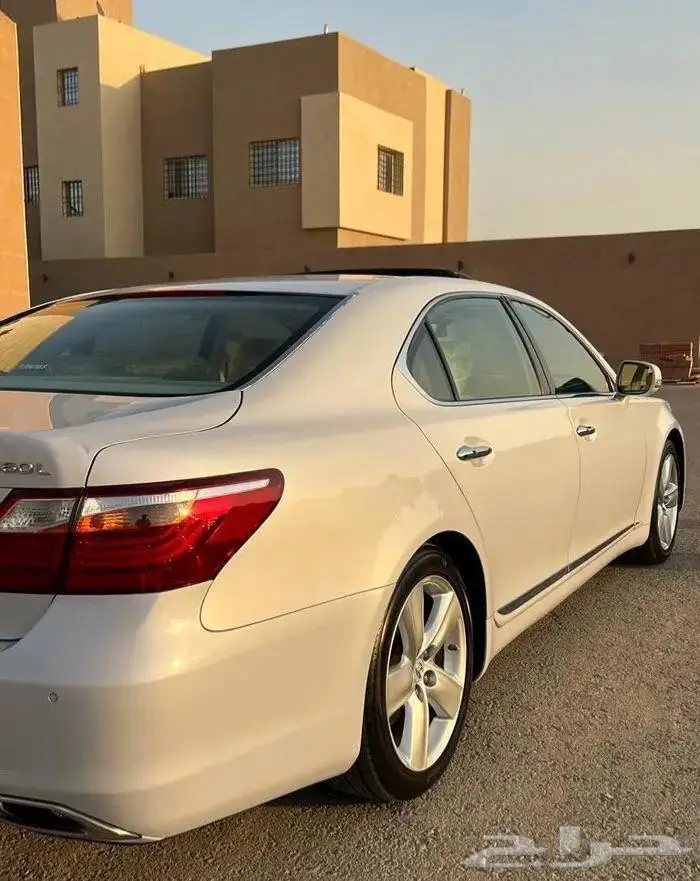 لكزس Ls460L 5