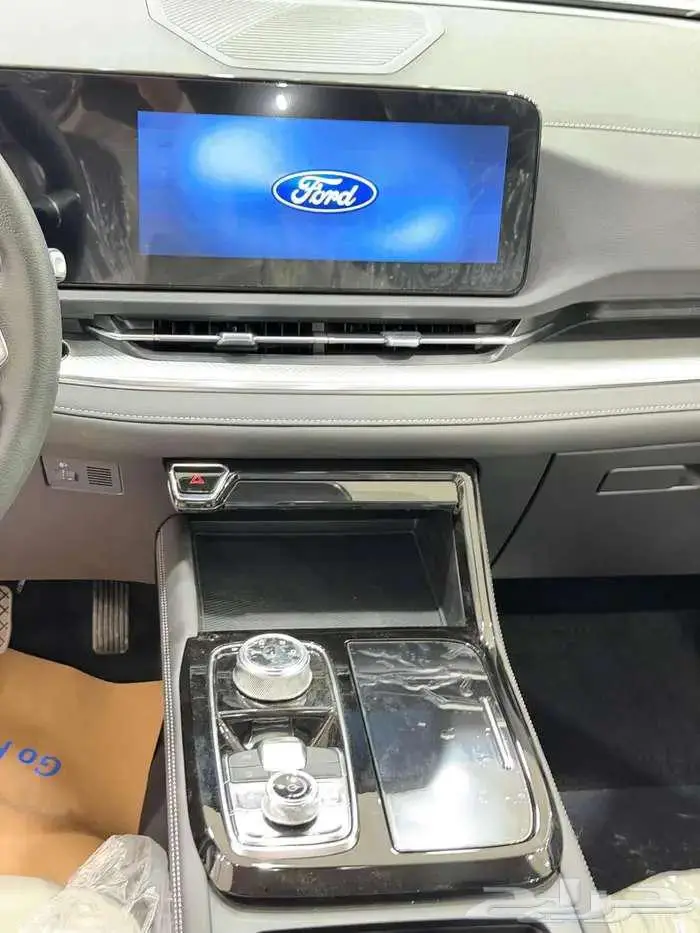 فورد تيرتوري امبيانتي (2026) 10