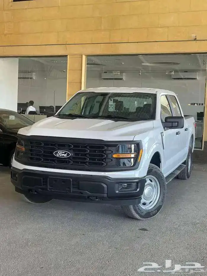 فورد غمارتين F150 فئة XLT موديل 2024 متوفر لدى الحسن 0