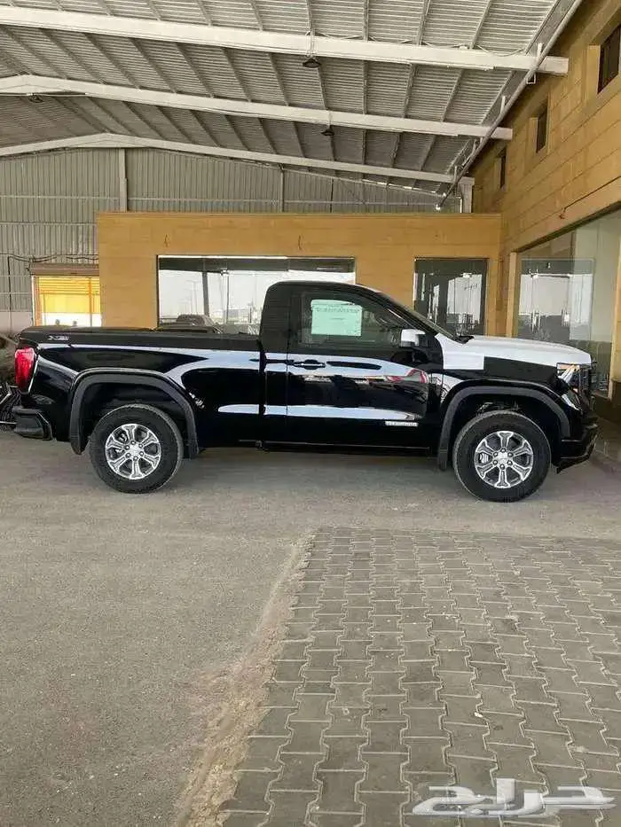 جي ام سي سيرا ألفيشن أسود 2025 متوفر لدى الحسن 3