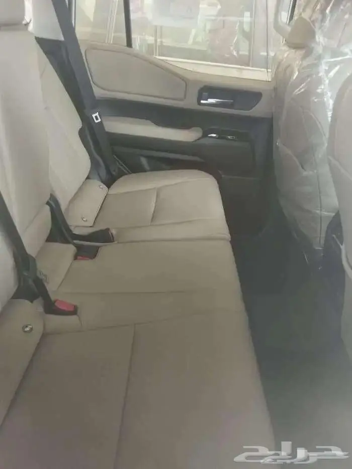 تويوتا برادو TXL2 2025 3