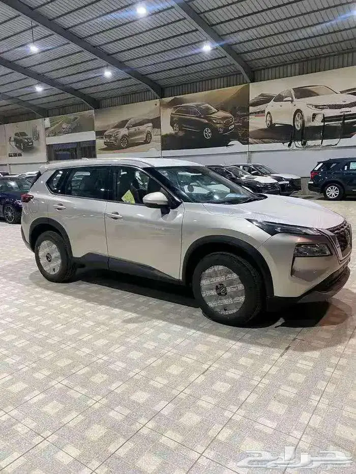 نيسان اكستريل 4