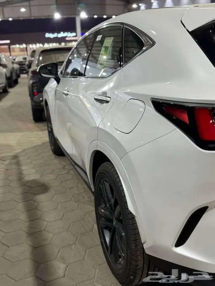 لكزس NX350 AA موديل 2026 كاش بنك 7