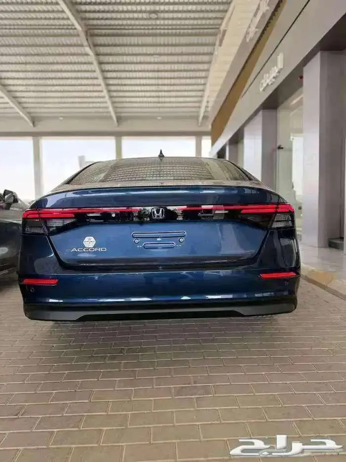 هوندا اكورد EX نص فل 2025 عرض خاص 1