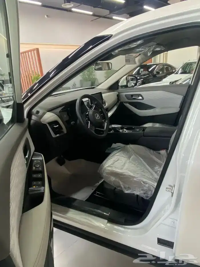 نيسان إكس تريل استاندر 2025 بدون دبل 4