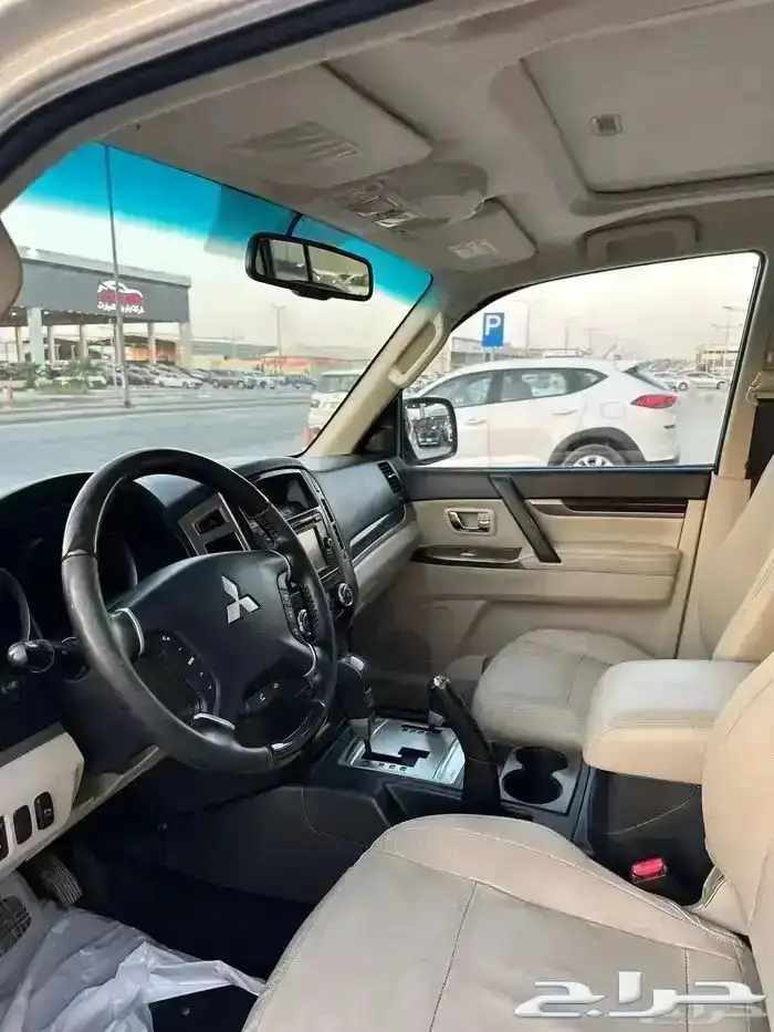 ميتسوبيشي باجيرو فل كامل 2019 11