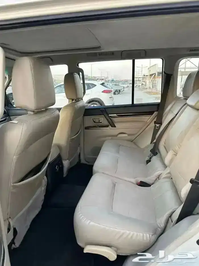 ميتسوبيشي باجيرو فل كامل 2019 12