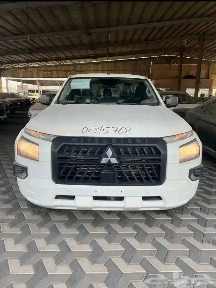متسوبيشي L200 نص فل جنط 18 2024 1