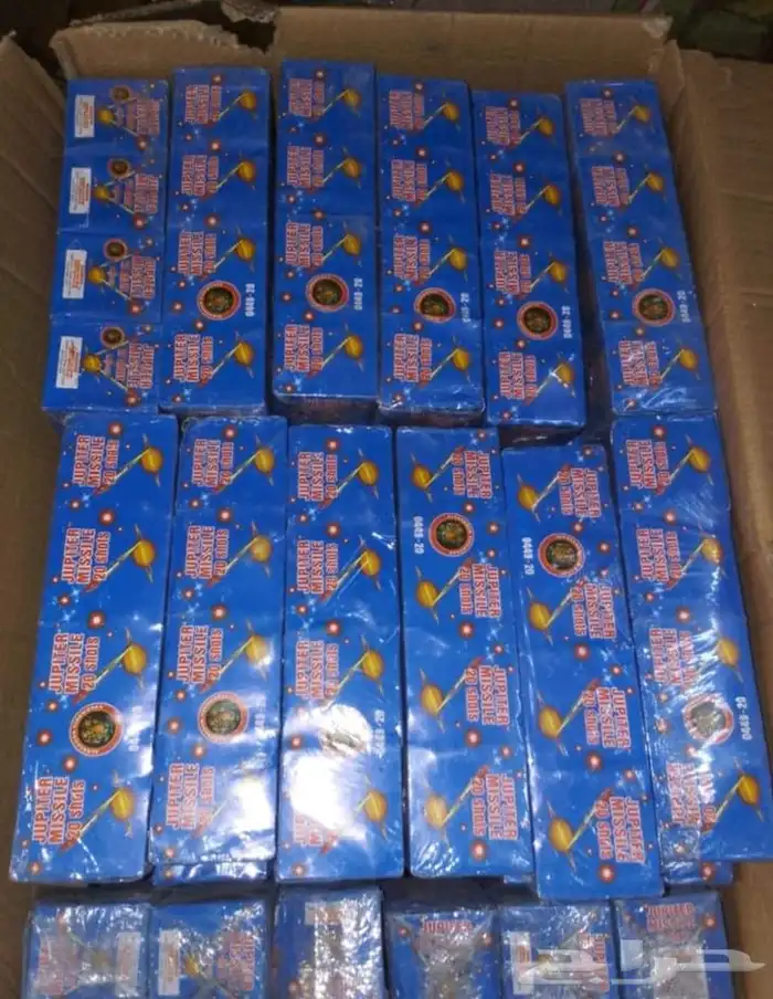 يوجد لدينا جميع انواع العاب الناريه جمله 6