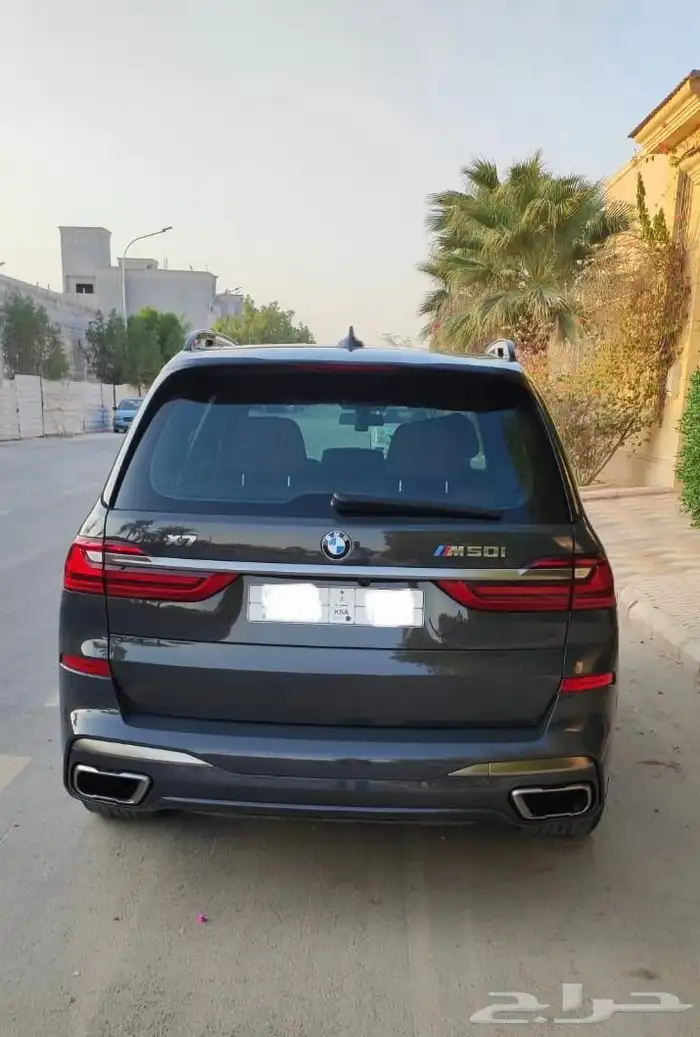 BMW X7 2022 M50i - بحالة الوكالة وعلى الضمان 3