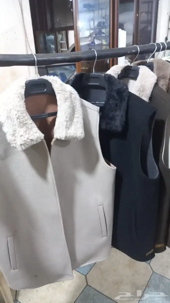 فروات. بشوت. صدريه دبل فيس جاكيت.بالطو .فروة طفيلي . نسائي 15