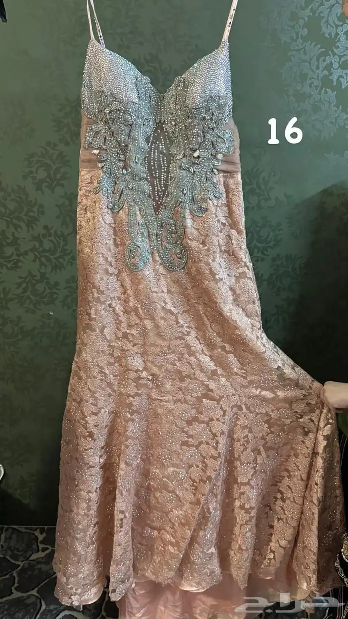 فساتين للبيع 5