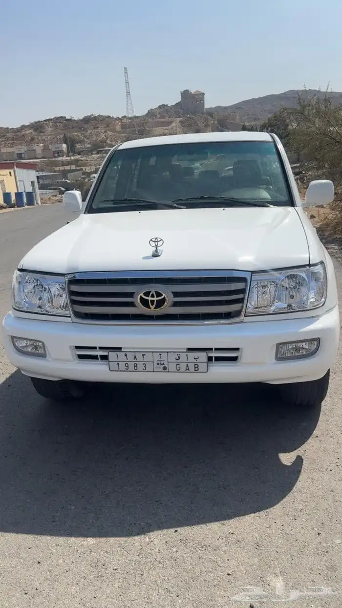 لاند كروزر في اكس ار 98 0