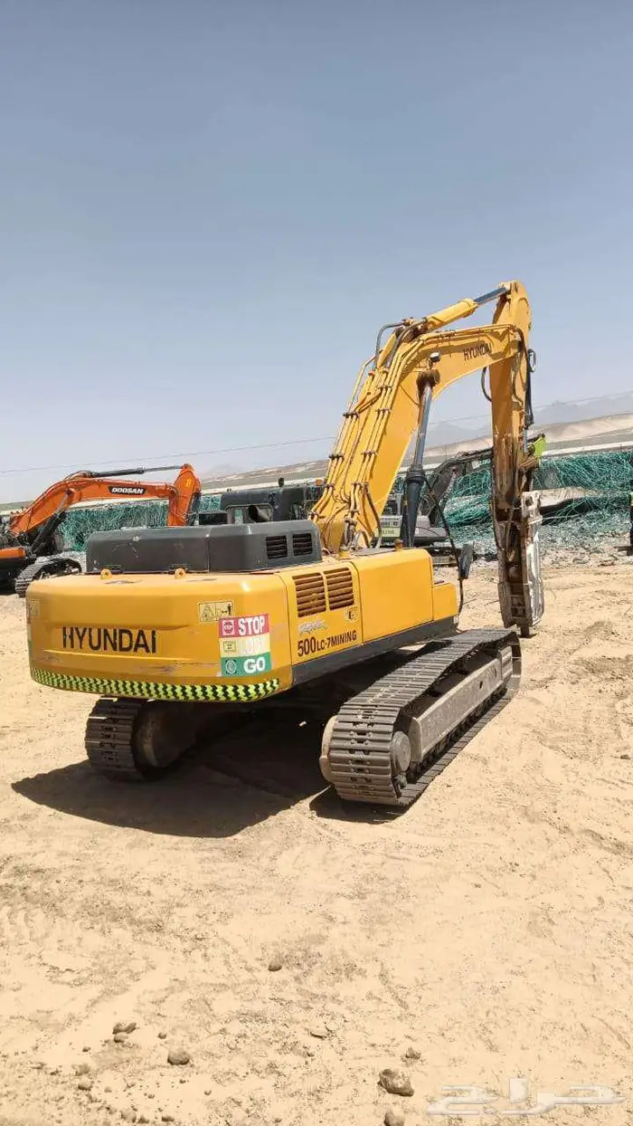 للايجار بوكلين هيونداي 4