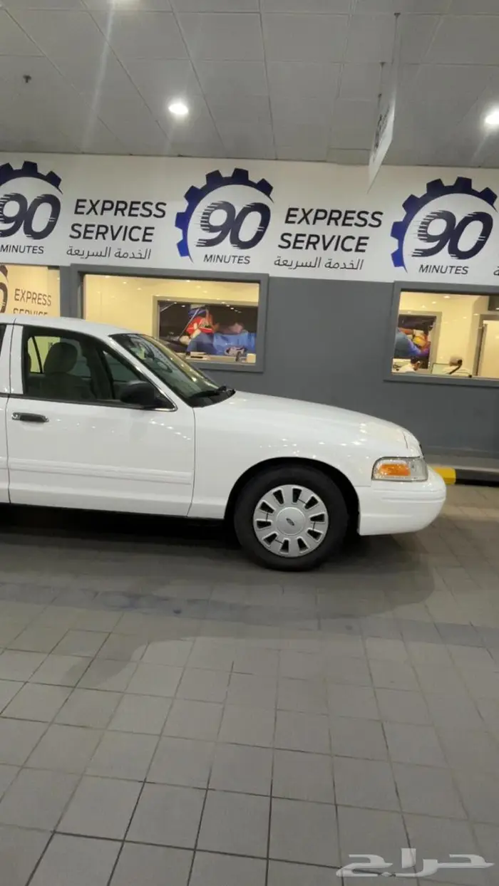 فورد كراون فكتوريا 2012 مخزن 2