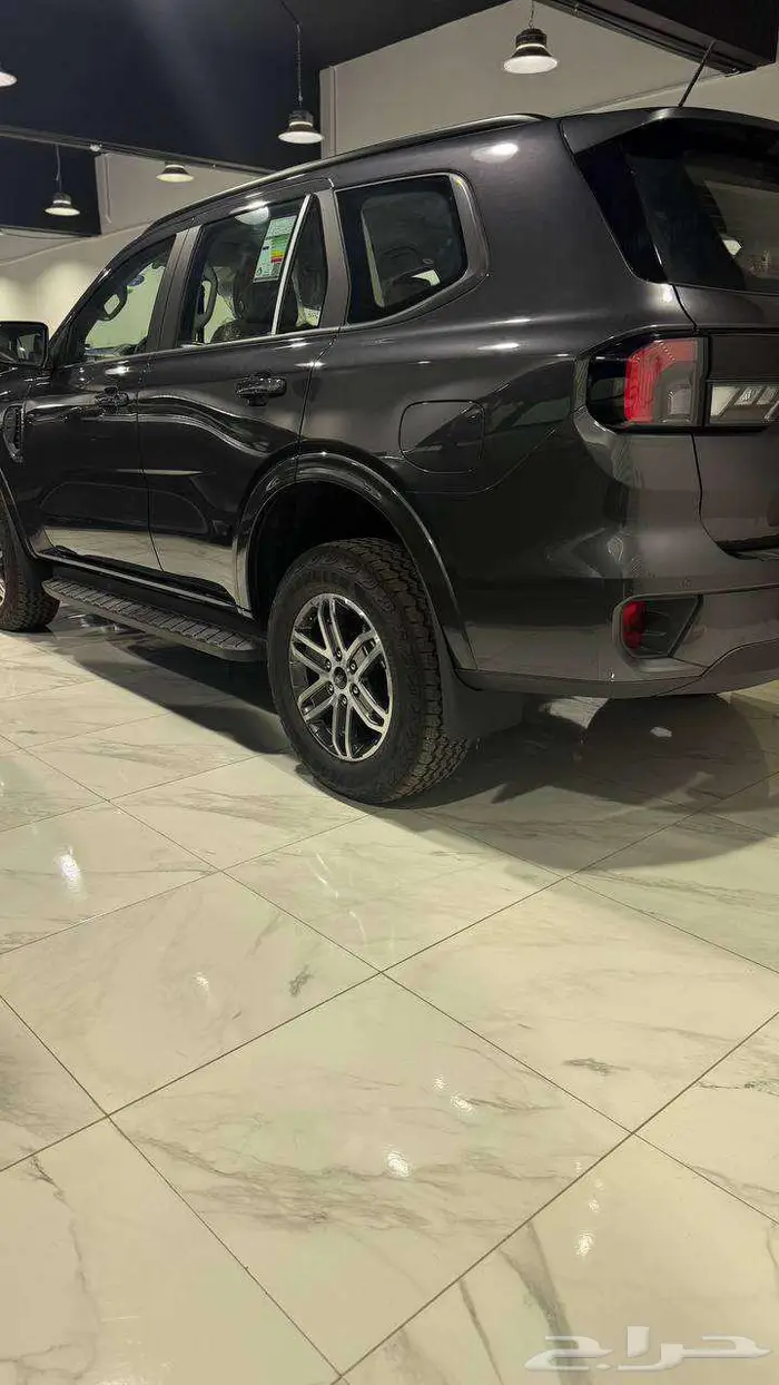 فورد XLT بنزين 2025 3