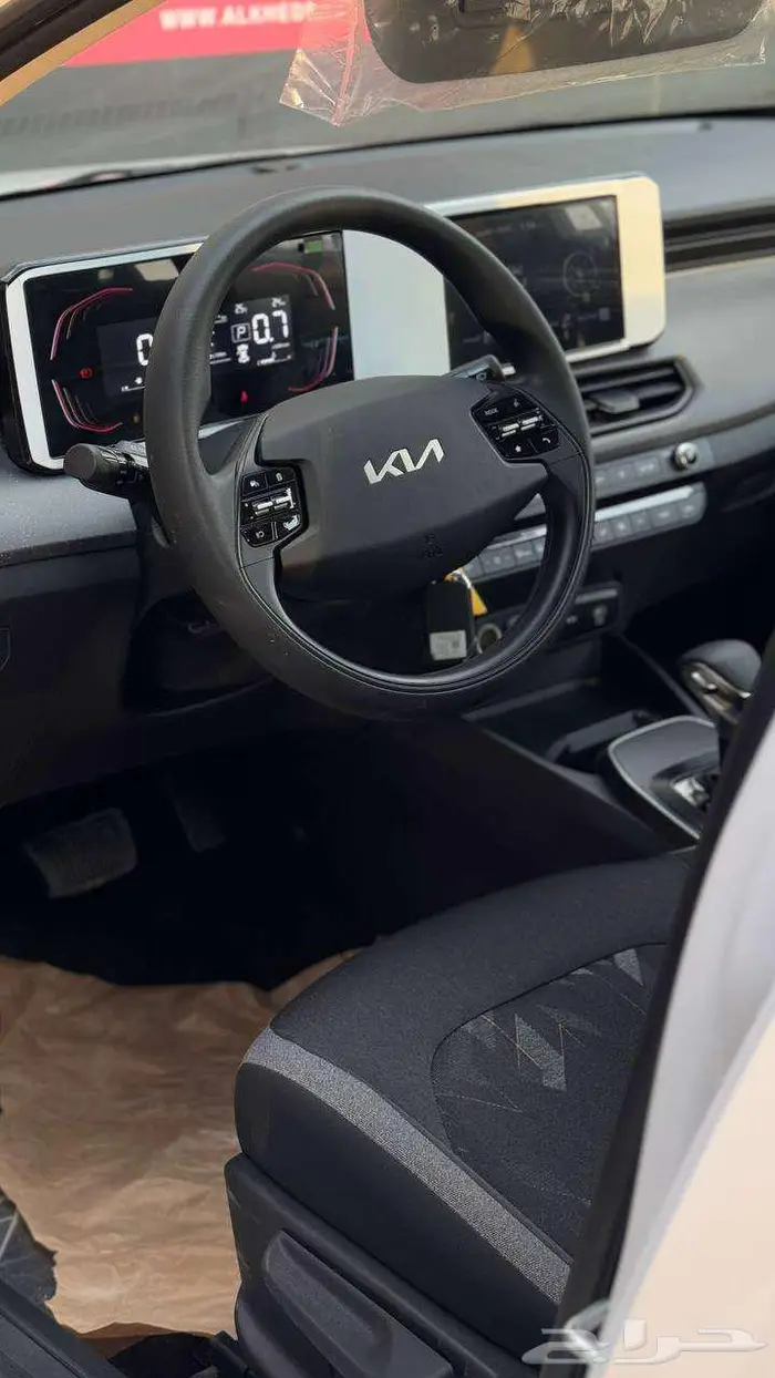 كيا 3 ستاندر 2024 ابيض 6