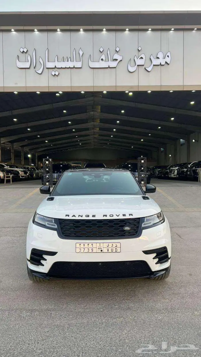 لاند روفر فيلار موديل 2021- معرض خلف للسيارات 0