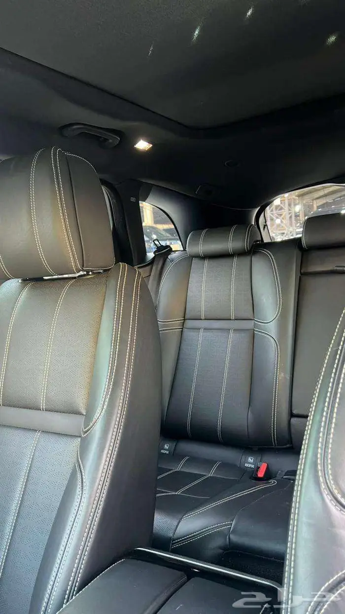 لاند روفر فيلار موديل 2021- معرض خلف للسيارات 11