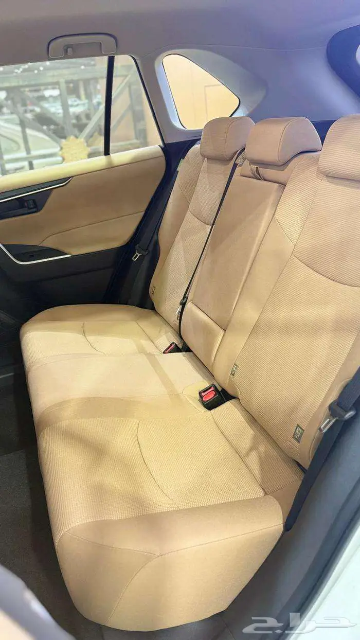 تويوتا راف فور LE استاندر دبل 2025 سعودي 15