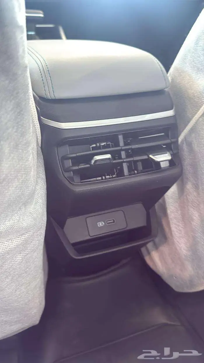 جيلي امجراند 2025 فل 8