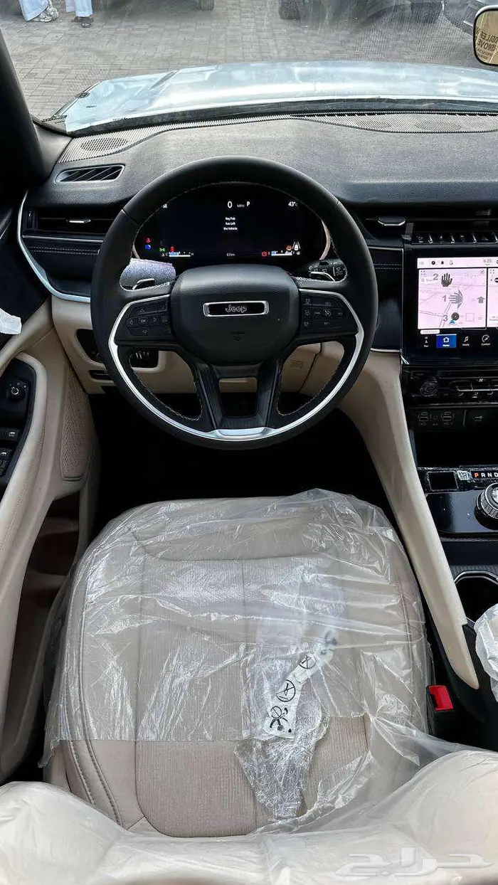 جيب جراند شيروكي لاريدو 2025 اقوي العروض لدي الخضر - الجملة 3