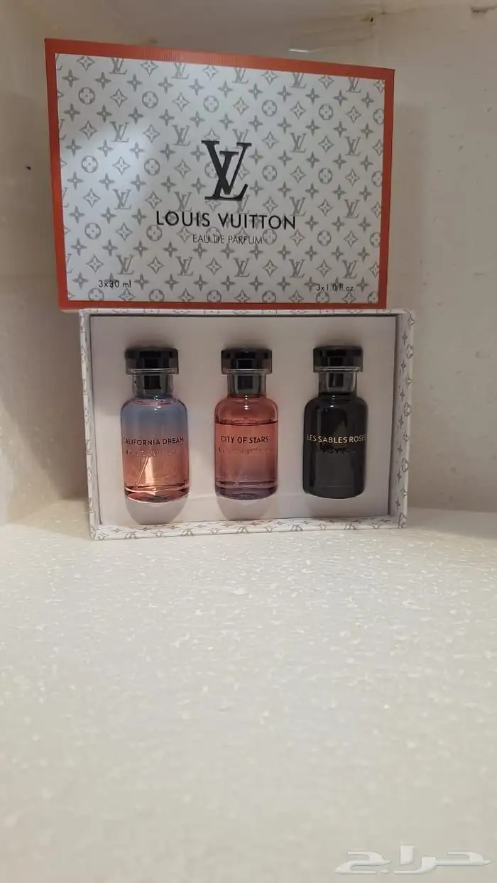 متوفر لدينا اطقم عطوار وادوات تجميل 3