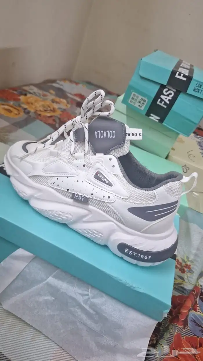 13 الف شوز للبيع بالكامل 6