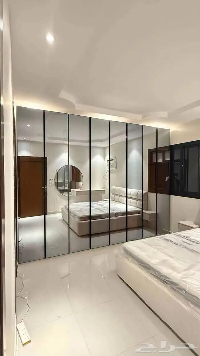 دولاب ملابس خزائن غرفة النوم ديكورات طاولات 0