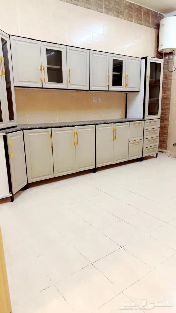 شقة للإيجار حي الرمال الخنيني 1