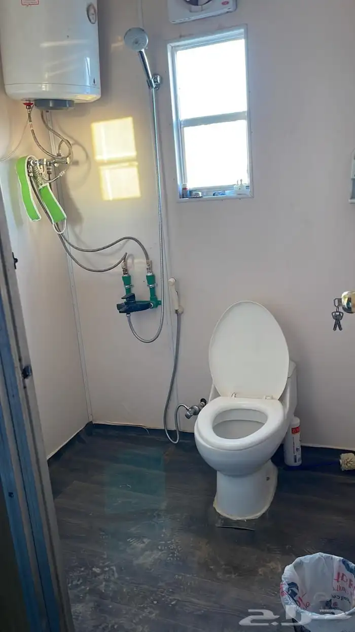 بركس 12 غرفتين مطبخ ودوره مياه 1