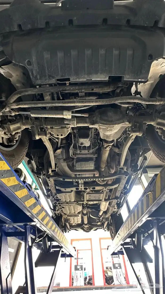 jeep gladiator جيب جلاديتور نظيف جد ا 6