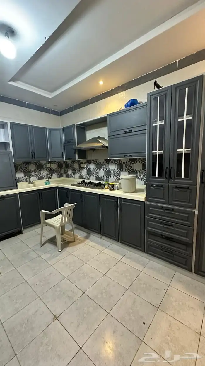 شقة روف 5 غرف وسطح بحي التيسير شهري 1