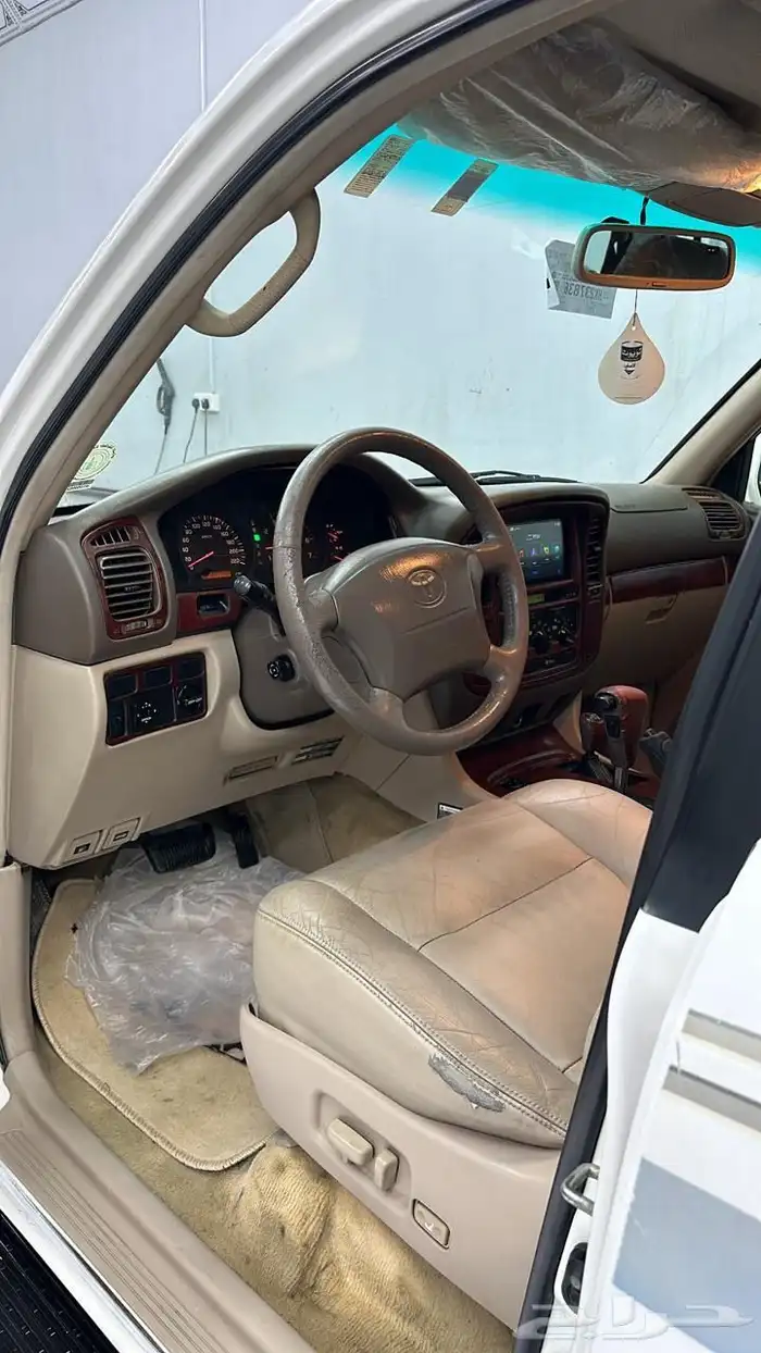 لاندكروزر مديل 2002 3